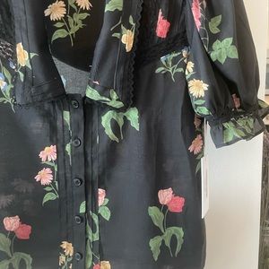 Reformation night bloom shirt, size small.